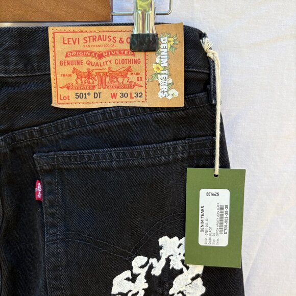 Levi Denim Tears Black Jeans Size 30 32 - Picture 4 of 4